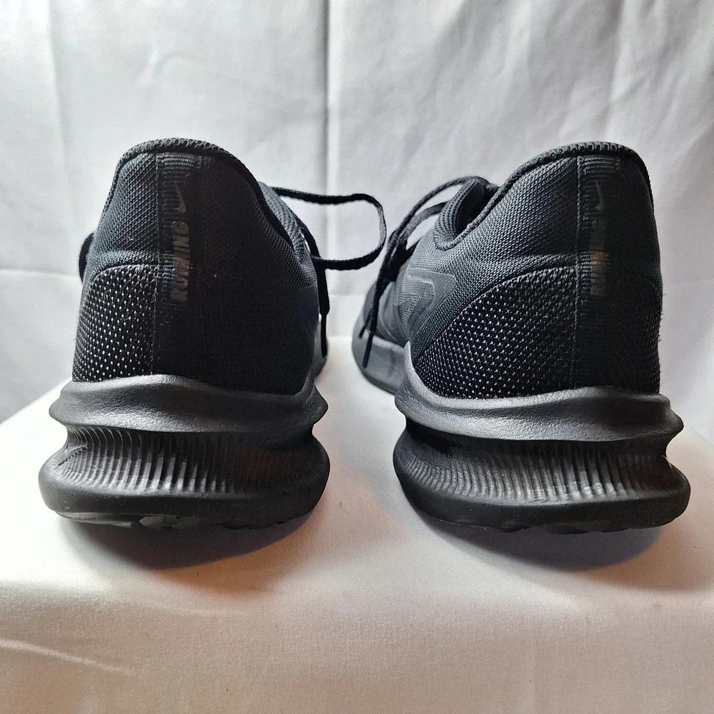 NIKE Downshifter Road Running Sneaker Mens Sz 12 Triple Black Mesh Athleisure